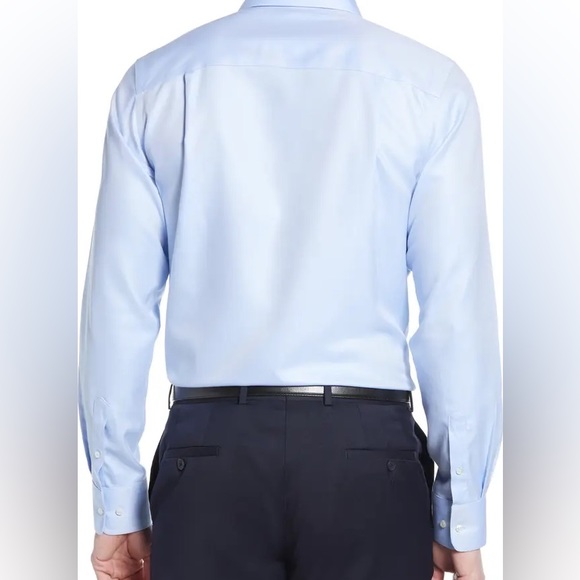 David Donahue (Luxury Button Up) 👔 😎 - Picture 3 of 7